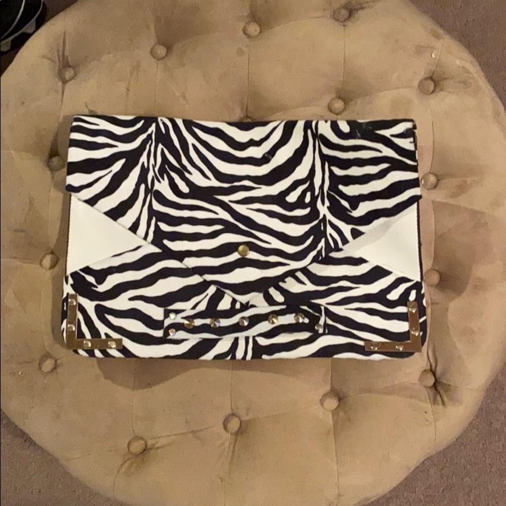Zebra Clutch